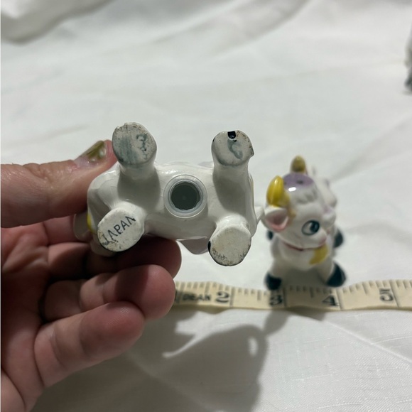 Vintage “Elsie the Cow” Ceramic Sugar Dish, Creamer, Salt and Pepper Shaker Set - Picture 9 of 14